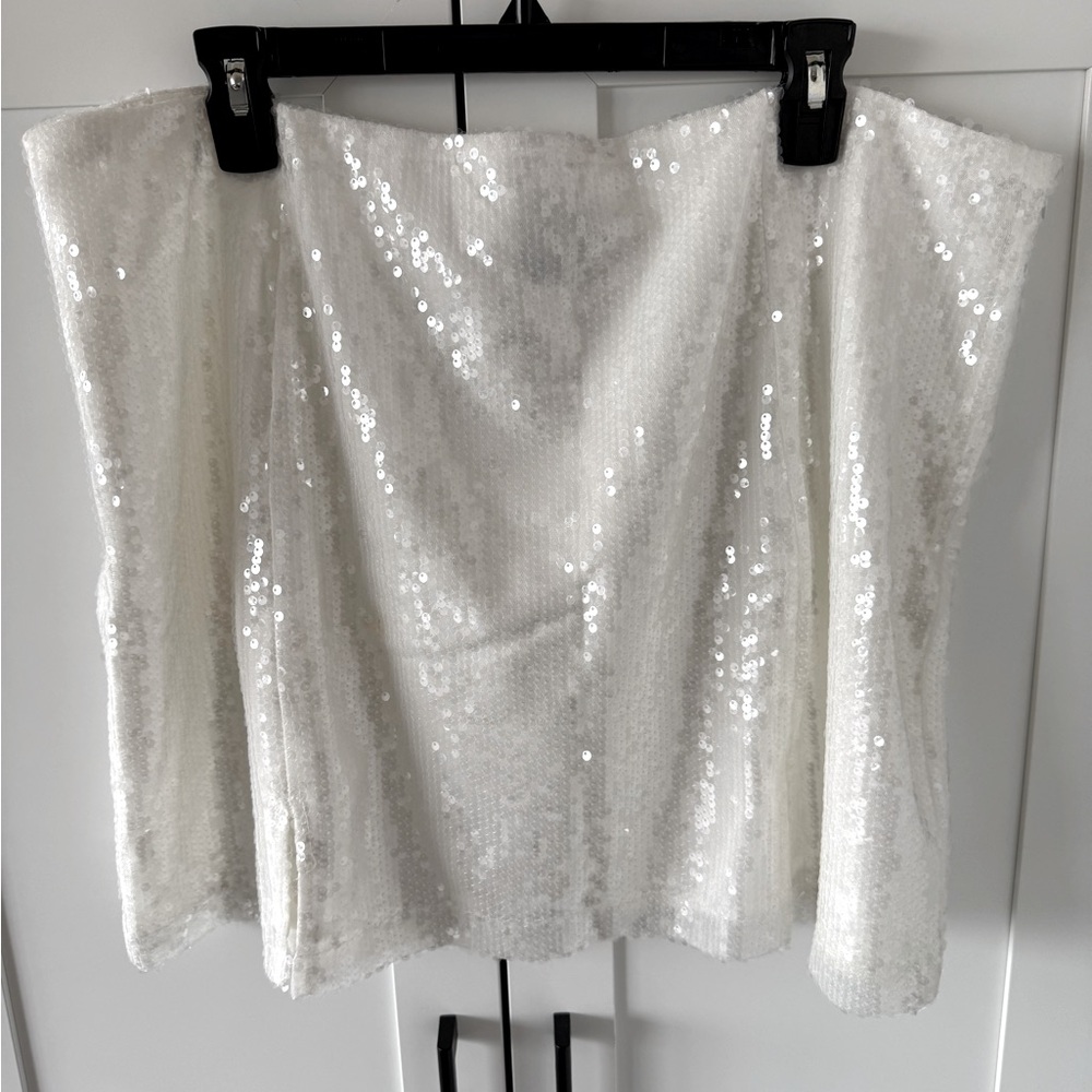 Arula White Sequin Skirt size 14/16
